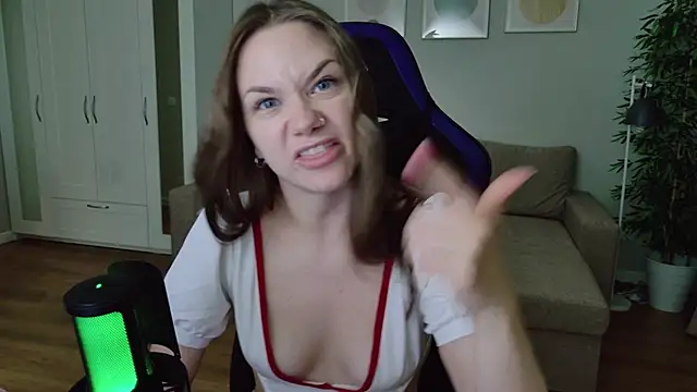 Chat XXX en directo de alexa_feels_