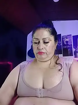 Keyla01_: απευθείας συνομιλία ΧΧΧ