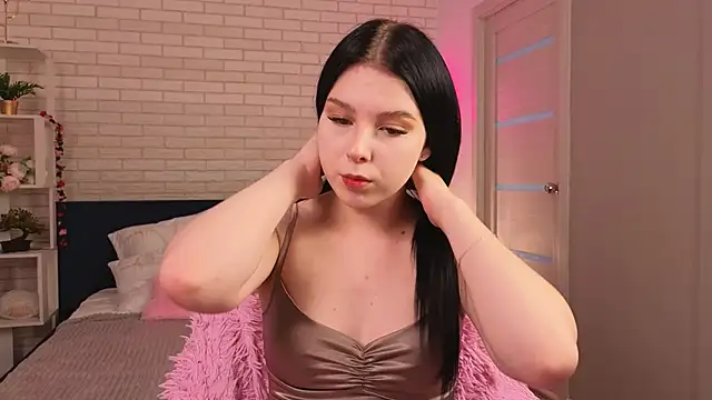 צ'אט XXX בשידור חי של MiaMusee
