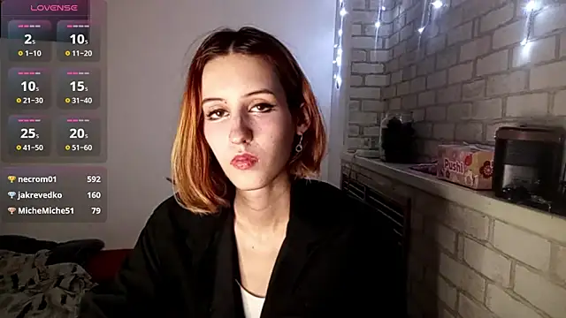SirenFrost's Live XXX Chat