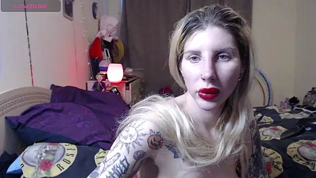 BLACKPeonyy Chat XXX in diretta