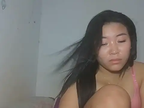 Zyeiii's Live XXX Chat