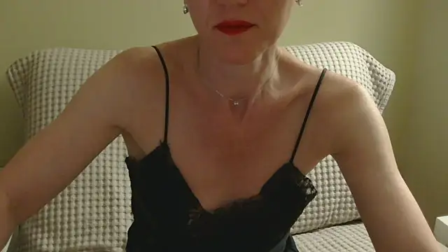HannaAX Adlı Modelin Canlı XXX Sohbeti