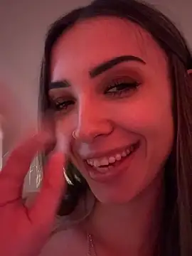 Tiny-Mimi – Naživo XXX chat