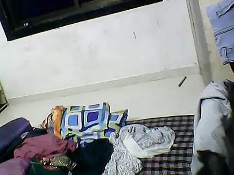 modelpoonam's Live XXX Chat