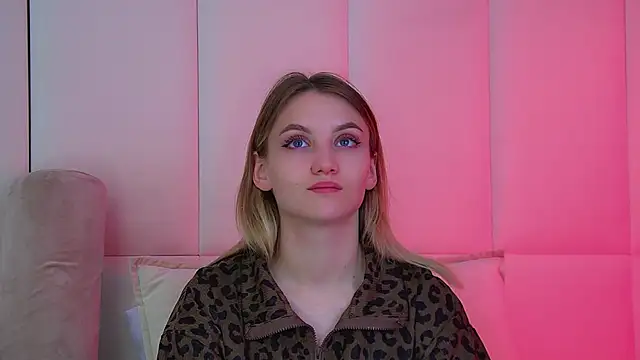 StacyEvances – Naživo XXX chat