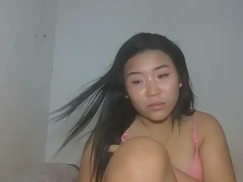 Zyeiii 现场XXX聊天