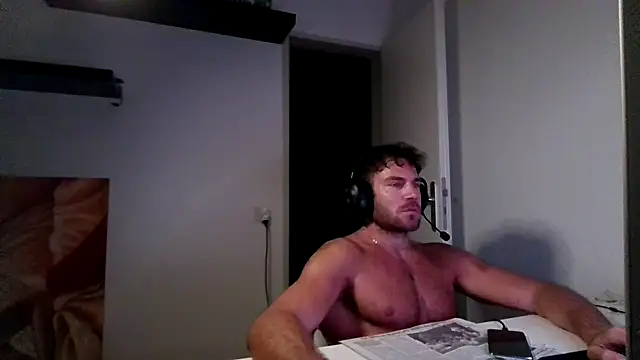 Živý XXX chat alpha-hunk