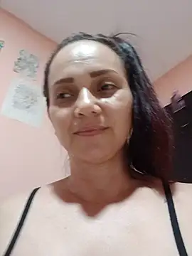 دردشة Amanda39 الجنسية المباشرة
