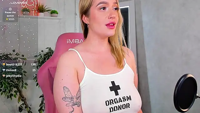 Viickie_Nelsson 라이브 XXX 채팅