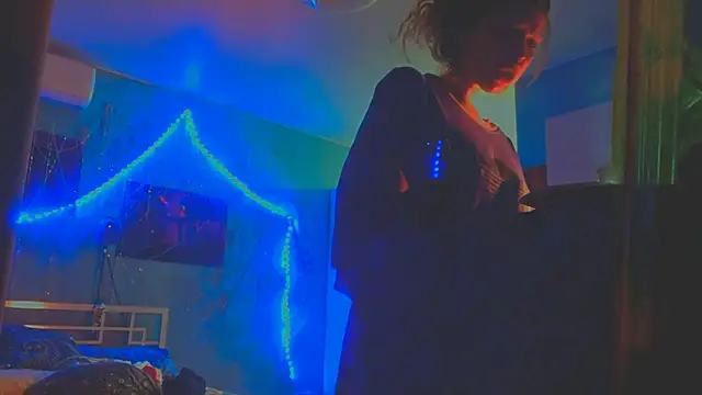 VivienDarkbloom's Live XXX Chat