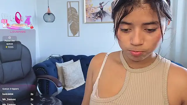 issi_loren 即時 XXX 聊天