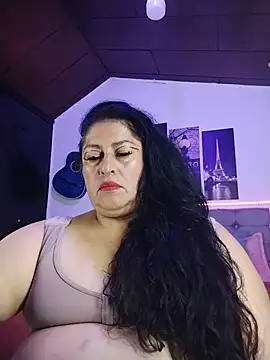 Chat XXX en directo de Keyla01_