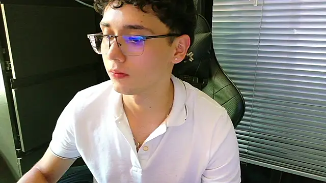 XXX chat uživo modela SrJacobs