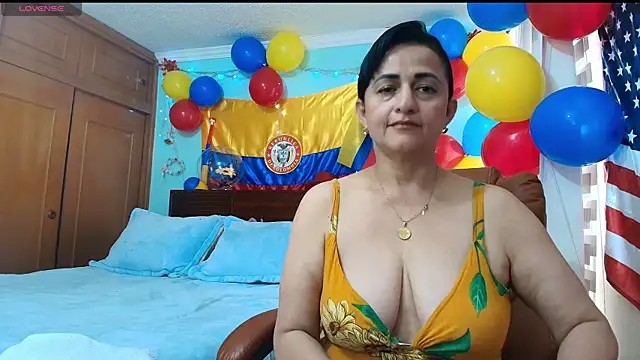 ISABEEL_SOFIA01's Live XXX Chat