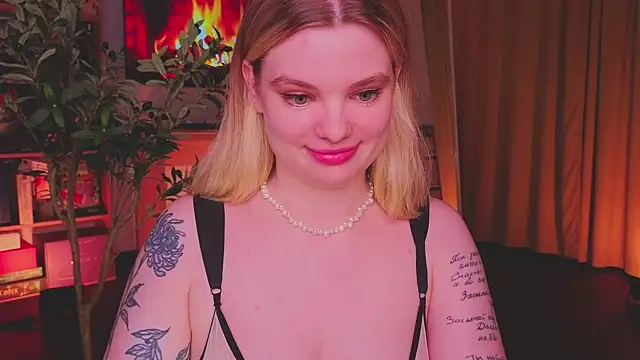 Hottie_Jane: απευθείας συνομιλία ΧΧΧ
