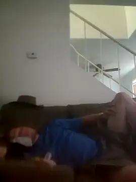 yourMasterisBored Chat XXX in diretta