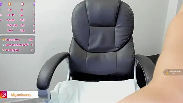 alejandra_milf_ 라이브 XXX 채팅