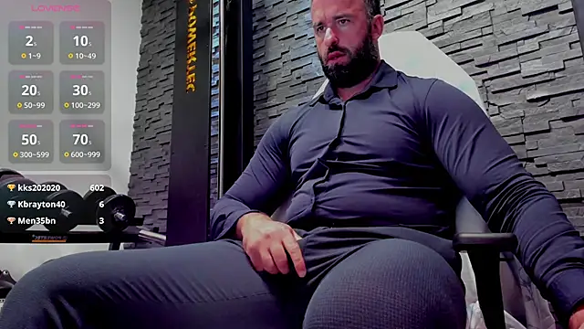 David_Big_Daddy Adlı Modelin Canlı XXX Sohbeti