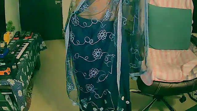 Cute-Tara 라이브 XXX 채팅