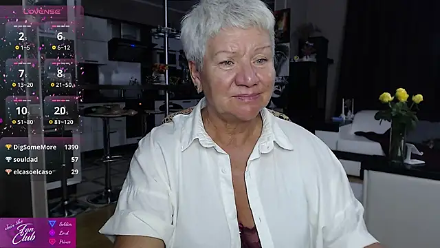 Chat +18 de roxana_brooks ao vivo
