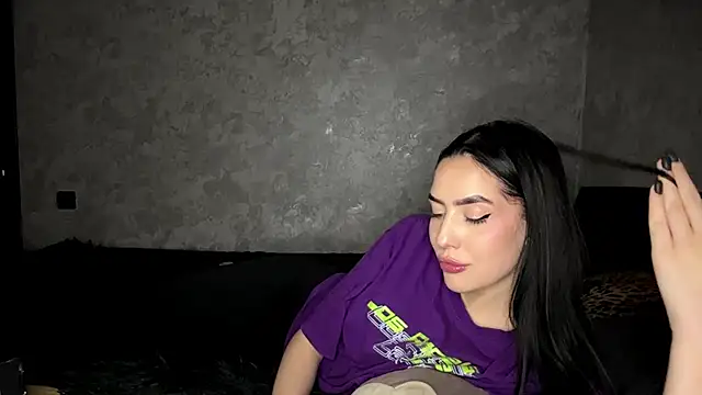 دردشة Ailish_Loveee الجنسية المباشرة