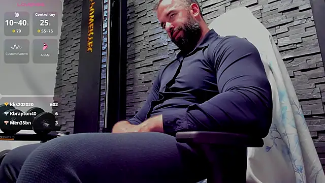 David_Big_Daddy Adlı Modelin Canlı XXX Sohbeti
