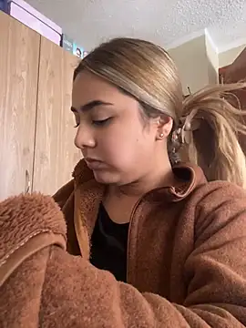 Miabonnett_ 라이브 XXX 채팅