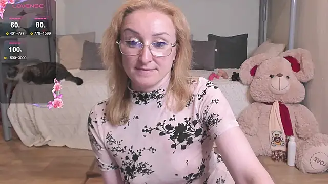 Chatroom XXX en direct de MadissonKiss