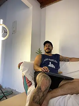 AndresSmith__ Adlı Modelin Canlı XXX Sohbeti