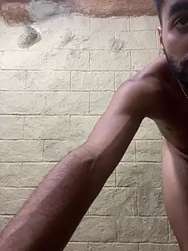 Arabic_male07's Live XXX Chat