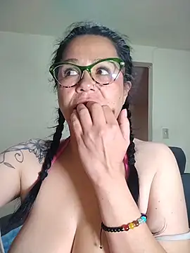 Онлайн чат XXX JohannaLuxe