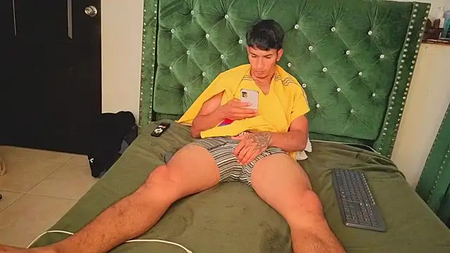 Zayn_Moretti Adlı Modelin Web Kamerası Şovu