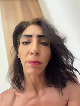 Yasmiinee Webcam show