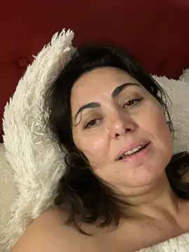 Emma_roqueen Chat XXX live