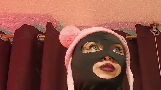 LadyIvanna 라이브 XXX 채팅