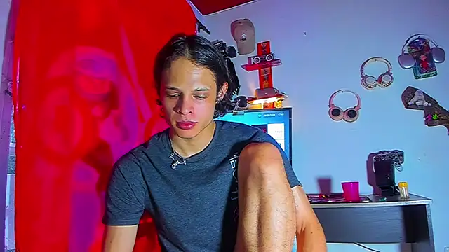 JuniorSkere1 Webcam show