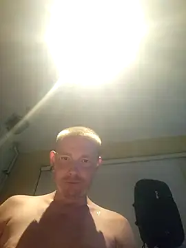 piercingpikn Webbikameraesitys