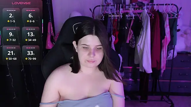 AmyVibess' Live XXX Chat