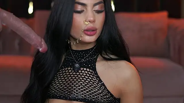 RavennaDArcy's Live XXX Chat