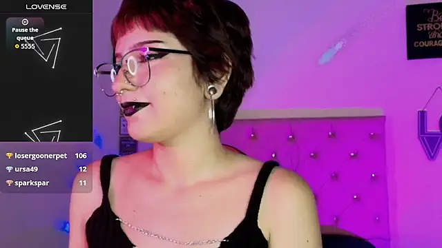 akiradoom's Live XXX Chat