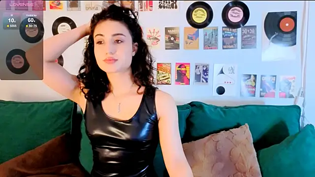 Maya_Rogerss' Live XXX Chat