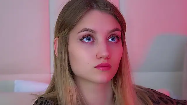 StacyEvances – Naživo XXX chat