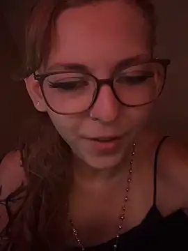 Lina-420's Live XXX Chat