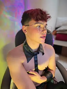 PRINCE_STEV's Live XXX Chat