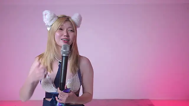 Chat +18 de G-Velvet ao vivo