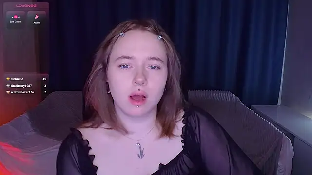 SelenaLily 라이브 XXX 채팅