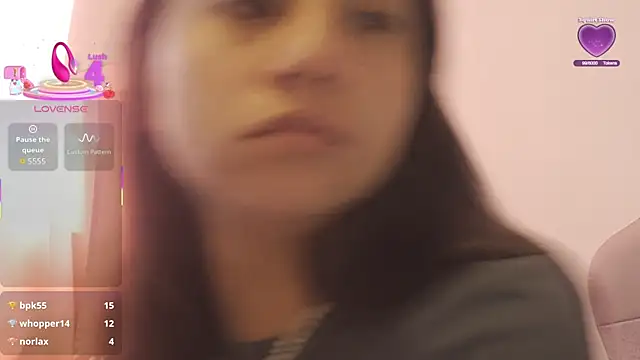 Chat XXX en directo de EmmitaGarcia