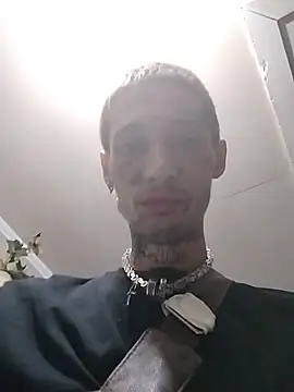 CamsWRLD's Live XXX Chat