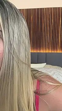 EmiilyAdams_ 라이브 XXX 채팅